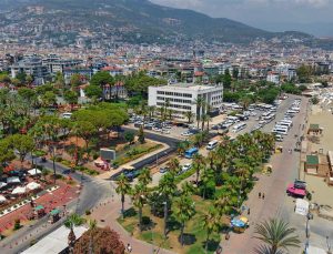 Alanya’da İskele Trafiğine Neşter!
