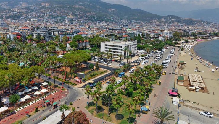 Alanya’da İskele Trafiğine Neşter!