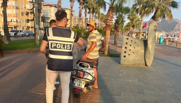 Kleopatra Sahilinde Trafik Denetimi: Yayaları Tehlikeye Atan Sürücülere Ceza