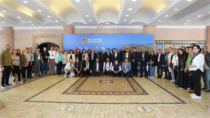 Alanya 14. Tarih ve Kültür Sempozyumu Yeniden Hayat Buldu: Bilim ve Sanatla Geleceğe