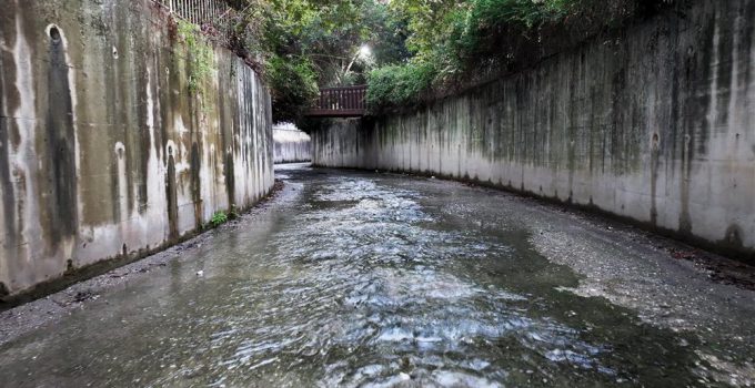 Alanya Belediyesi’nden Kış Öncesi Dere Temizliği: Hacet Deresi’nde Çalışmalar Sürüyor