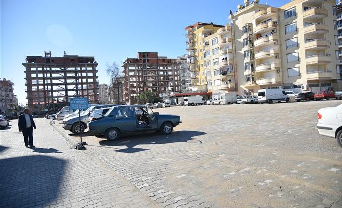 Alanya Mahmutlar’da Otopark Tartışması: Yerleşik Yabancılar Arasında Gerilim