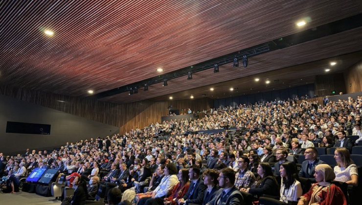 Antalya uzay dünyasını ağırlıyor: 108 ülkeden katılımcıyla kongre başladı