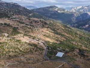 Alanya’da 6 kırsal mahallede 25 kilometrelik asfalt çalışması sürüyor