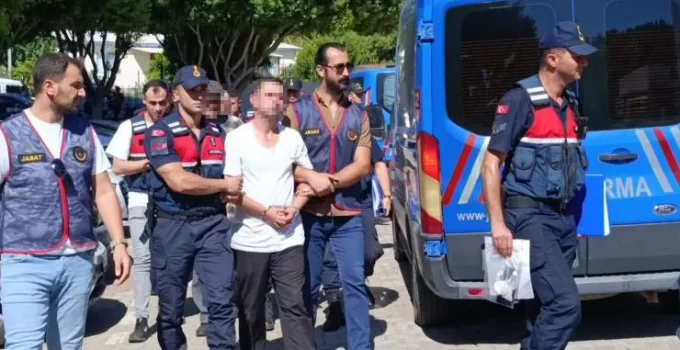 Alanya’da Sahte Kartla Yolsuz Kazanç Sağlayan 2 Hükümlü Yakalandı