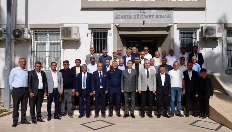 Alanya’da 19 Ekim Muhtarlar Günü Resmî Törenle Kutlandı