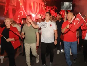Alanya’da Cumhuriyetin 102. Yılı Fener Alayıyla Coşkuyla Kutlandı