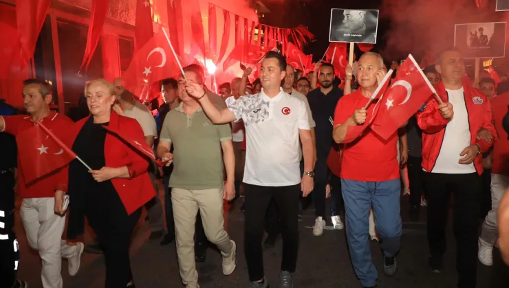 Alanya’da Cumhuriyetin 102. Yılı Fener Alayıyla Coşkuyla Kutlandı