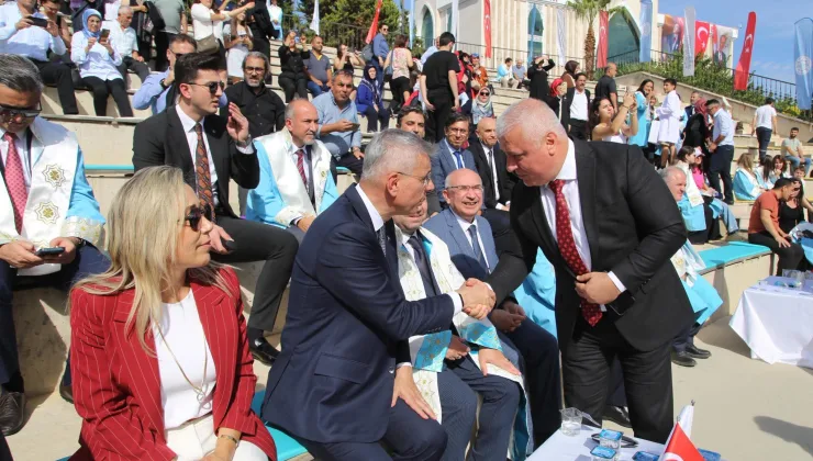 ALKÜ’de Akademik Yıl Açılışı ve Beyaz Önlük Töreni: Sağlık Bakanı Memişoğlu ve Protokol Katıldı