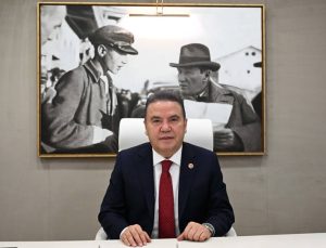 Başkan Muhittin Böcek Yeniden Hastaneye Kaldırıldı
