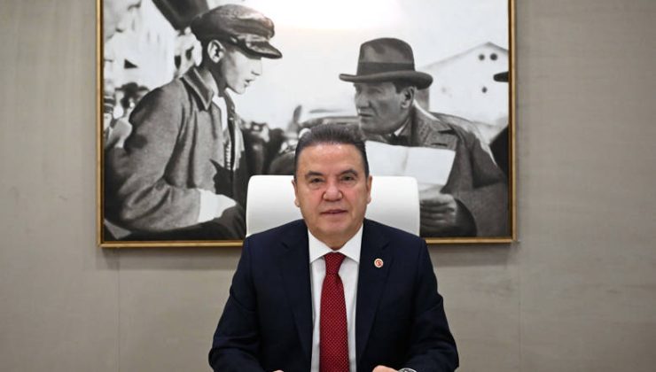 Başkan Muhittin Böcek Yeniden Hastaneye Kaldırıldı