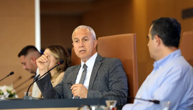 Orman Müdürlüğü’ne Tepki: “Gidin Ormanın Önünde Eylem Yapın!”