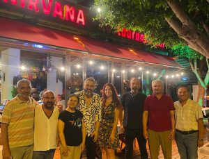 Onur Onuroğlu’ndan Nirvana Restoran’da müzik dolu açılış gecesi