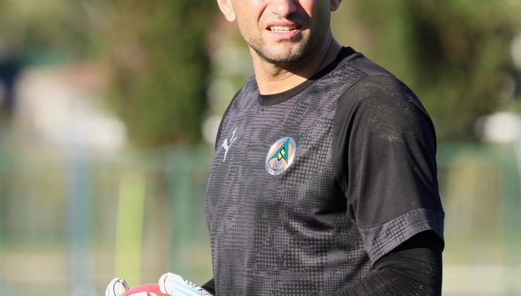 Alanyaspor, Başakşehir Maçı Öncesi Son Antrenmanını Tamamladı