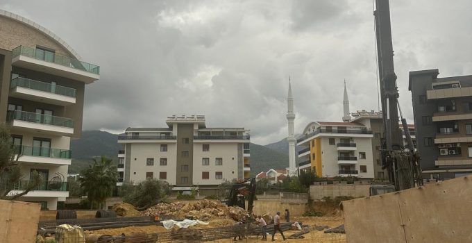 Alanya’ya 4. Özel Hastane Geliyor: Deniz Hastanesi’nin Temeli Atıldı