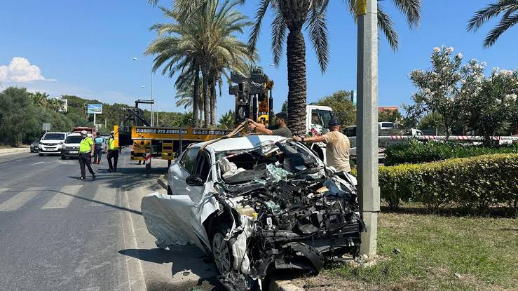 Antalya Alanya Yolunda Kaza