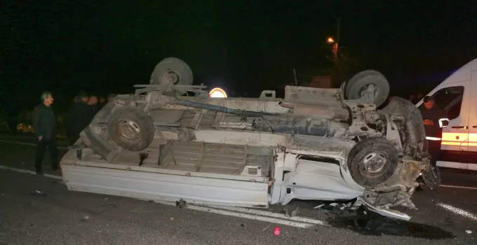 Alanya’da Takla Atan Kamyonette 1’i Çocuk 3 Yaralı