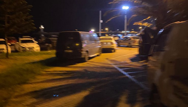 Alanya’nın Göbeğinde Trafik Skandalı: Çok Sayıda Araca Müdahale Saatler Sonra Geldi