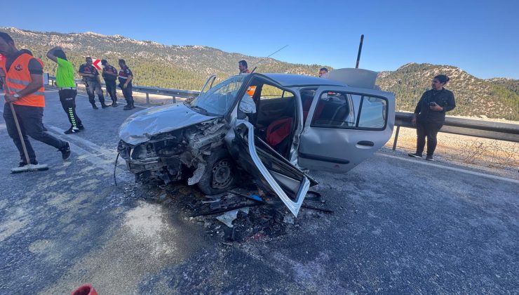 Antalya Akseki’de Feci Kaza: 1’i Ağır 4 Yaralı