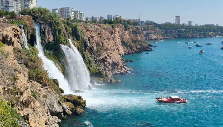 Antalya’da Düden’den Düşen Kadının Cansız Bedenine Ulaşıldı