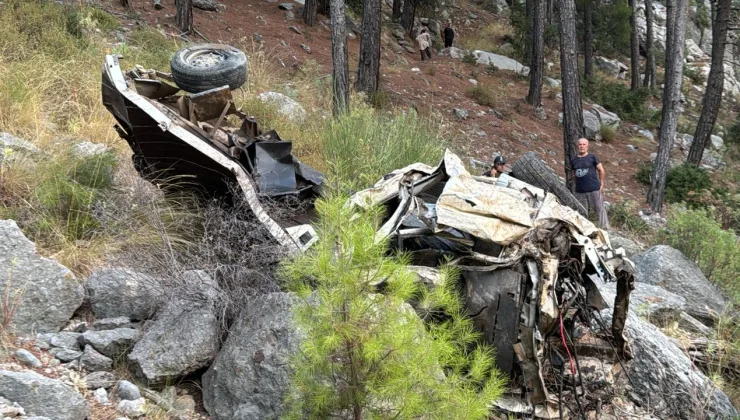 Alanya’da Yürekleri Ağza Getiren Kaza: Kamyonet 15 Metrelik Uçurumdan Yuvarlandı