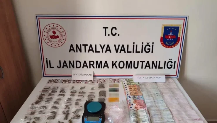 Antalya’da Jandarmadan Eş Zamanlı Uyuşturucu Operasyonu