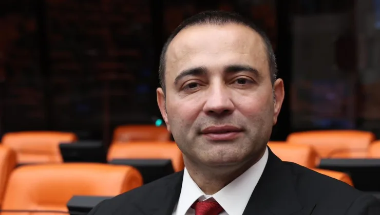 Aykut Kaya’dan Müze Eleştirisi: “Bugünü Kurtarıyor, Geleceği Öngöremiyor!”