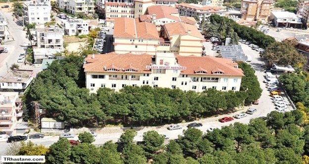 Alanya’da Eski Devlet Hastanesi Nihayet Yıkılıyor