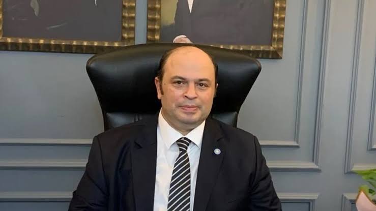 İYİ Parti Alanya’da Kongre Coşkusu: Hilmi Er Güven Tazeledi