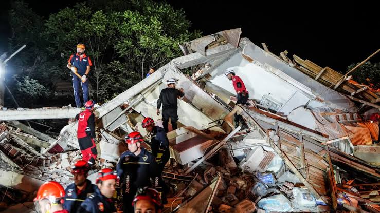 Balıkesir’de 6.1’lik deprem sonrası şok tutuklama!