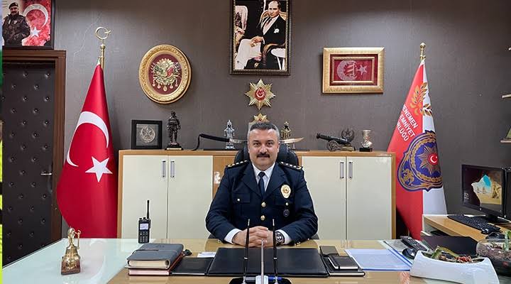 Alanya’da Uzun Yıllar Görev Yapan Emniyet Müdürü Gürcan Alev Trafik Kazasında Yaralandı