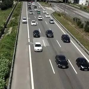 Emniyet Şeridi İhlali Tepki Çekti: “Biz Malız, Siz Uyanık mısınız?