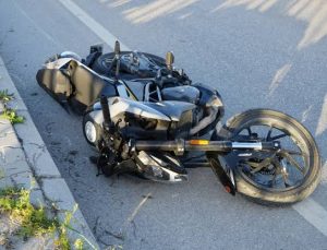 Motosiklet Kafa Kafaya Çarpıştı! Gençlerden Biri Hayatını Kaybetti
