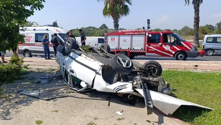 Manavgat’ta Otomobil Takla Attı: Sürücü Yaralı Kurtuldu