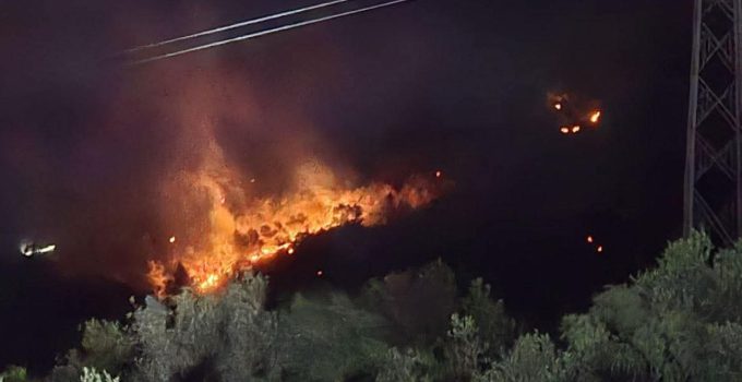 Aliefendi Mahallesi’nde Alevlerle Zorlu Mücadele