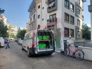 Olay yerinde yapılan ilk incelemede vurulan şahsın yaşamını yitirdiği öğrenildi.
